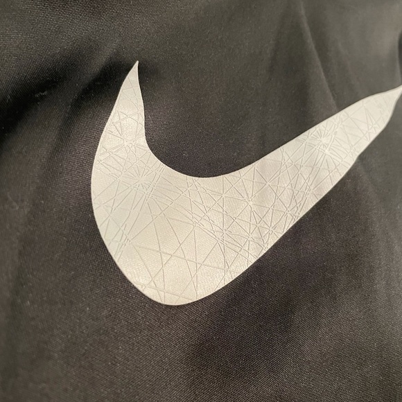 Women’s Nike Hoodie - Picture 2 of 2